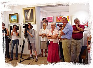 Radio - TV - Pers en een paar forumleden bij de opening